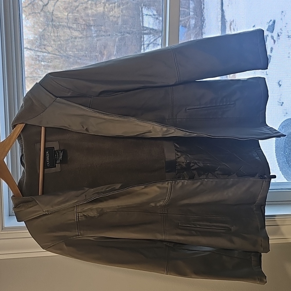 Women's Vinyl Hooded Jacket in Taupe
